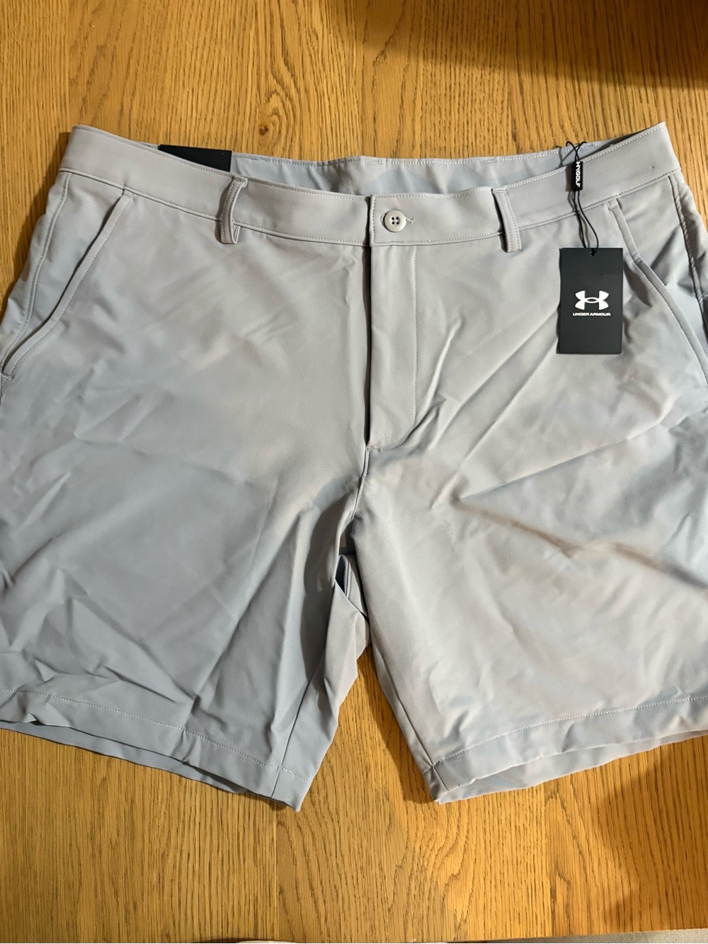 Under Armour Men's Light Gray Hybrid Golf & Training Shorts